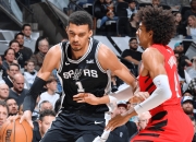 米兰体育网页版-开拓者逆转马刺，拿下胜利