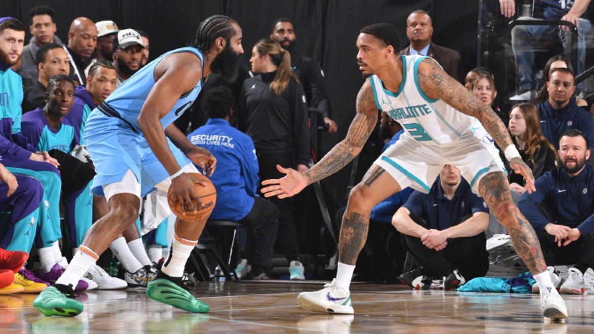 包含快船队在客场横扫对手,实现三连胜的词条 包含快船队在客场横扫对手,实现三连胜的词条