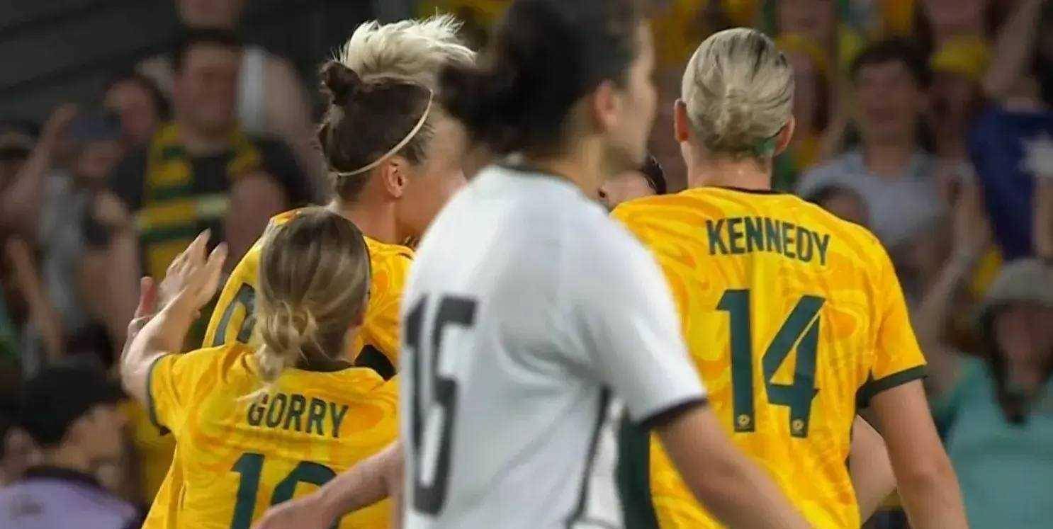 关于乌兹别克斯坦队员实力碾压，晋级顺利的信息