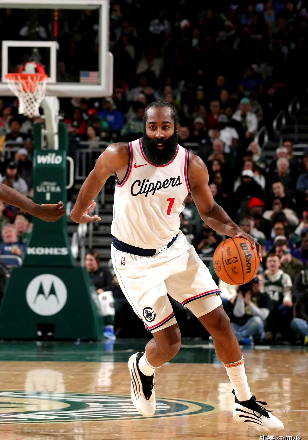 快船遭遇三连败，球队寻找突破口的简单介绍