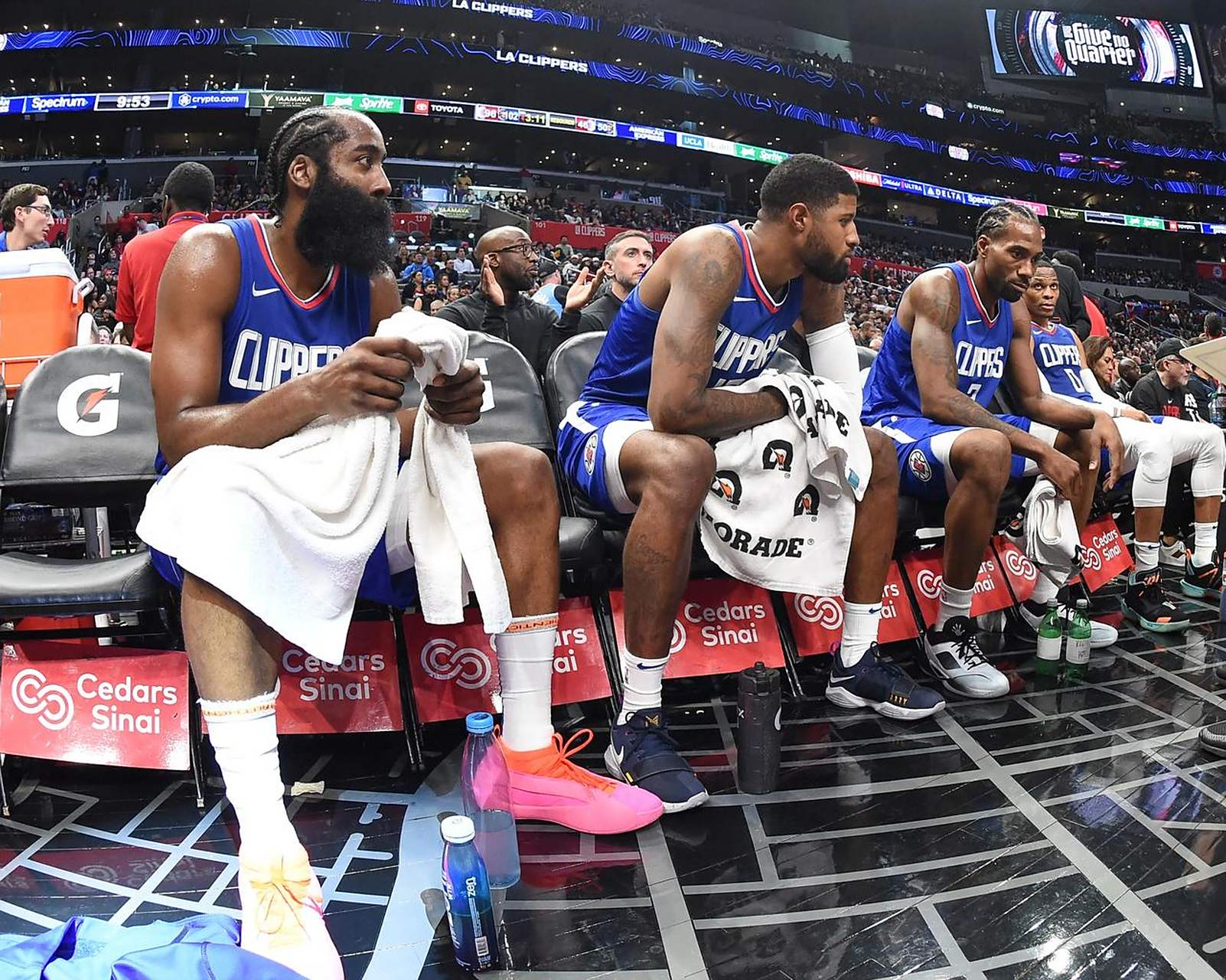 火箭击败猛龙，哈登砍下三双表现抢眼