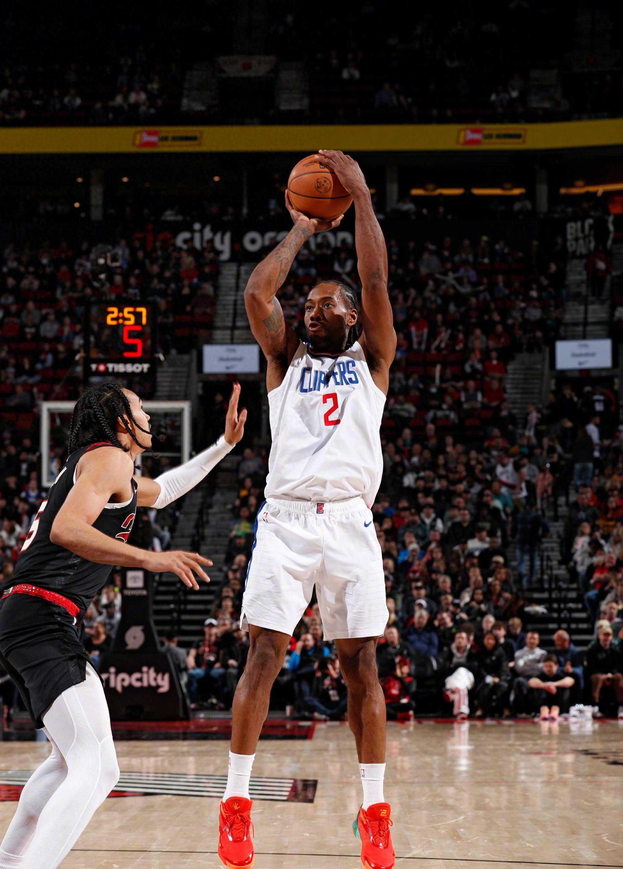 火箭击败猛龙，哈登砍下三双表现抢眼